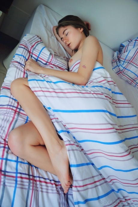 Teen solo girl Shayla falls asleep after a nude finger fuck on a bed 90544322